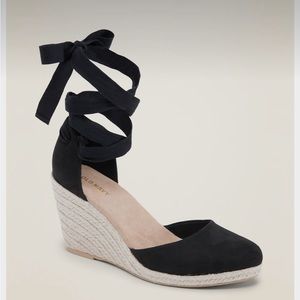 ♠️ Brand New Faux-Suede Strappy Lace-Up Espadrille Wedge Sandals